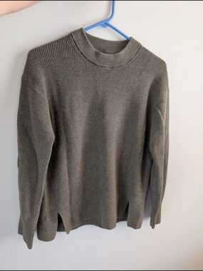 Women's Lululemon Brown/Grey Sweater